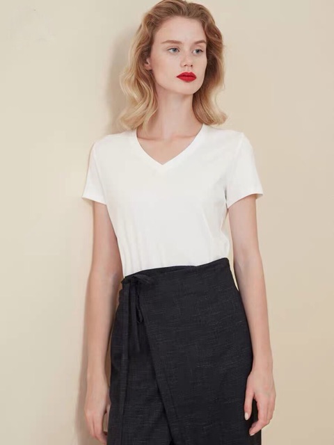 Áo phông nữ cổ tim nhiều màu hàng VNXK chất thun cotton cực mát đủ size 4065kg | BigBuy360 - bigbuy360.vn