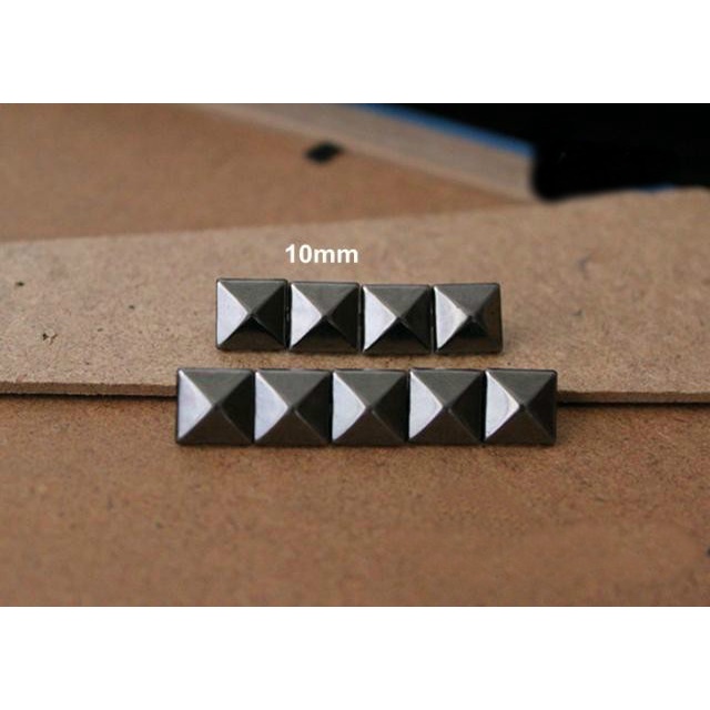 Đinh Kim Tự Tháp Màu Đen Nhiều Kích Cỡ Đa Dạng Dùng Trang Trí Bánh Xe