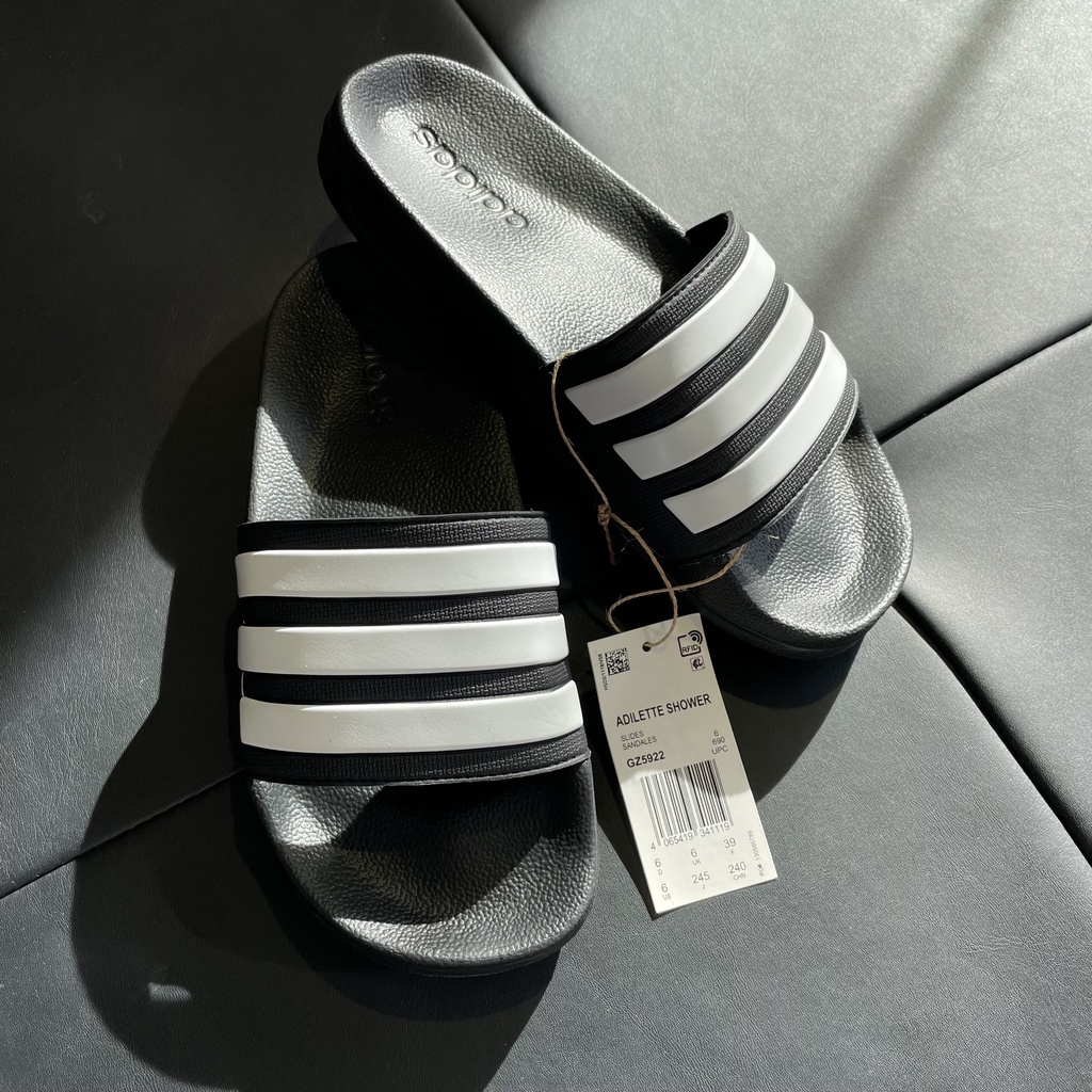 [CHÍNH HÃNG] Dép quai ngang ADIDAS - logo Cỏ Ba Lá màu Đen