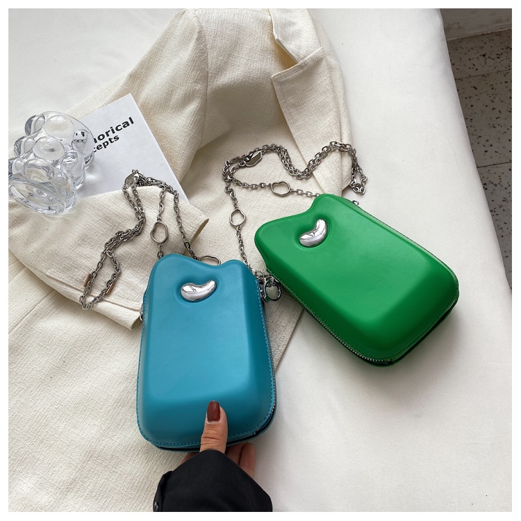 Túi Đeo Vai Mini Phối Dây Xích Thiết Kế Đơn Giản Cá Tính