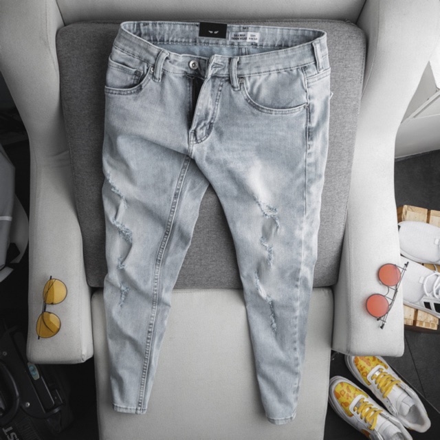 Quần Jean nam hàng cao cấp kiểu rách bụi ống ôm vừa co giãn | BigBuy360 - bigbuy360.vn