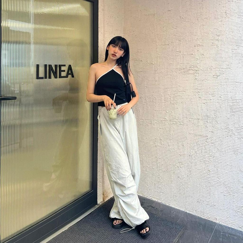 TheBlueTshirt - Áo Một Dây/Áo Kiểu Không Tay Màu Đen - Far From Other Rib Tank - Black