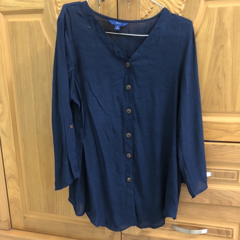 Áo Sơ Mi Cotton Xô APT.9 Cổ Thuyền Tay Dài Gài Nút Navy
