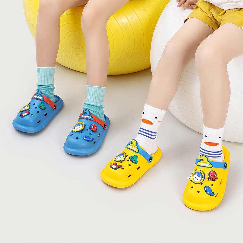 Dép CHEERFUL MARIO đi trong nhà đục lỗ cho trẻ em hoạt hình dễ thương