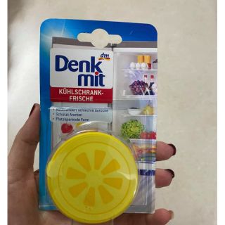 Sáp khử mùi tủ lạnh denkmit