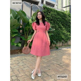 Đầm tay xếp ly eo kiểu đính nút BEMINE MT5051DO