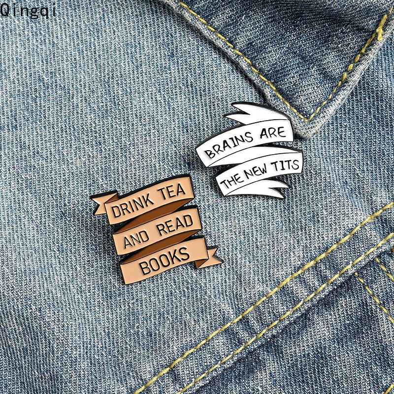 Ghim cài áo MISS ZOE thiết kế khắc chữ kiểu dáng độc đáo