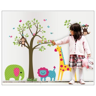 Decal hình khỉ leo cây và những người bạn