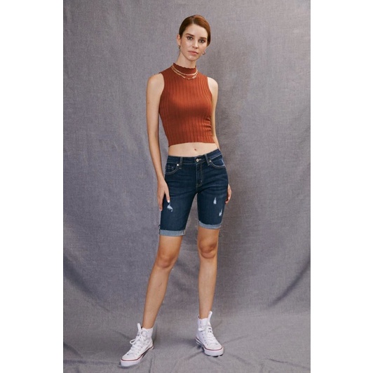 Quần Short Jeans họa tiết vẩy xước gập gấu cho nữ