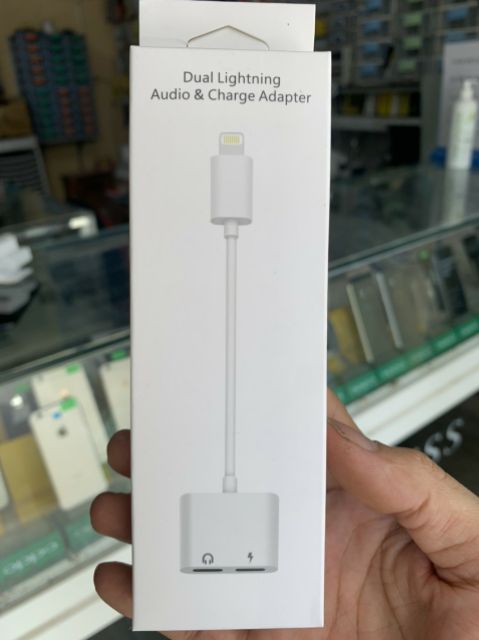 Jack Chuyển Đổi + Giắc Chia Cổng Vừa Sạc Vừa Sử Dụng Tai Nghe - IC Zin Apple Hỗ Trợ Mic Cho iPhone 7/8/X/11