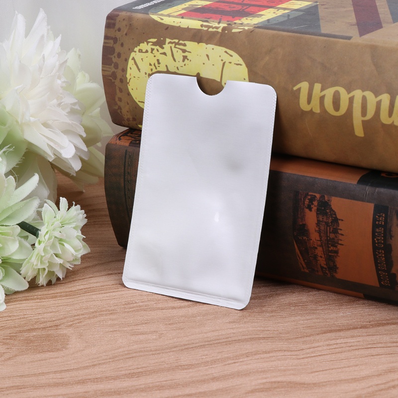 Bao Đựng Thẻ Tín Dụng / Danh Thiếp Chống RFID Tiện Lợi
