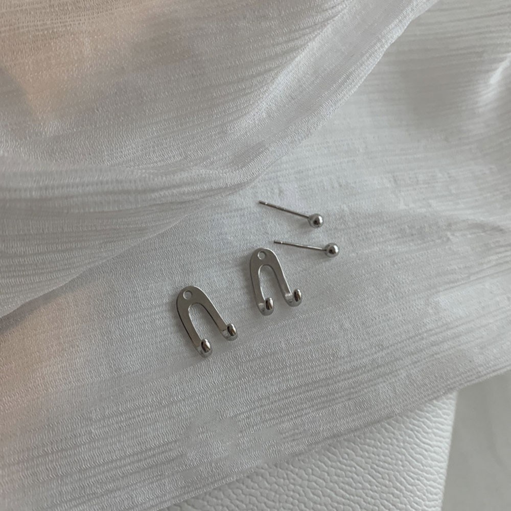 Khuyên tai bạc hình tròn làm bằng kim loại phong cách Hàn