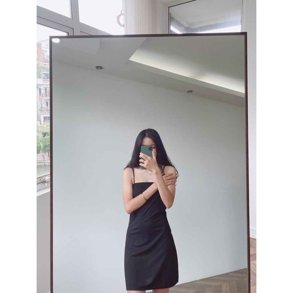 Váy hai dây body, Váy 2 dây bản to màu đen trơn bo zip DASKI | BigBuy360 - bigbuy360.vn