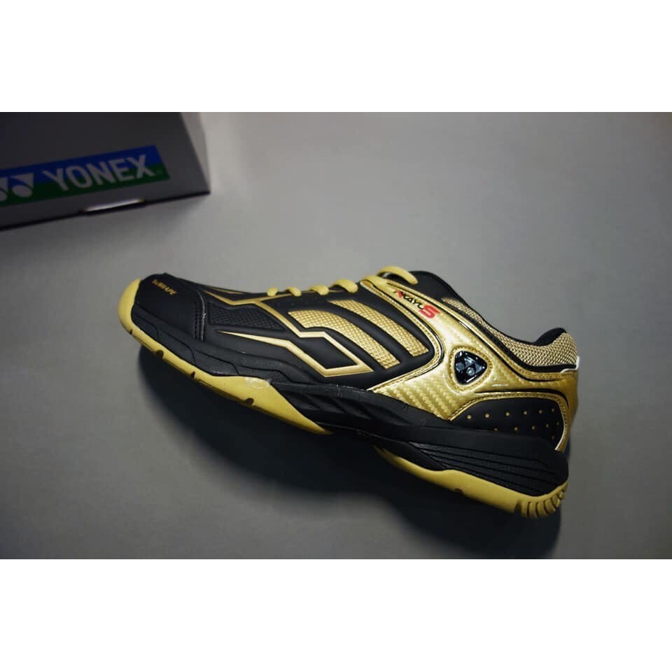 Giầy Yonex Chính hãng 599k + vớ