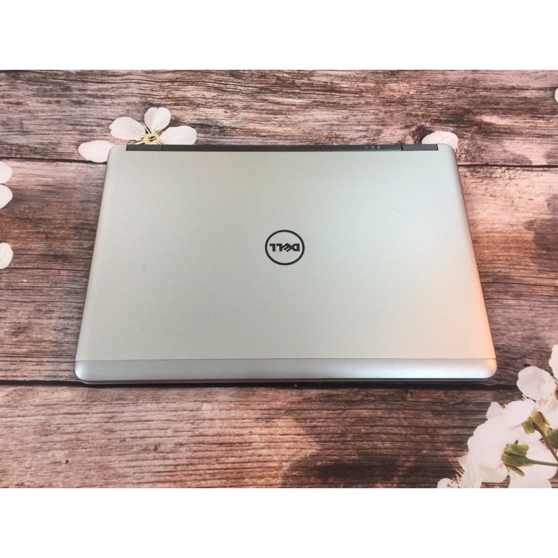 [GIÁ HỦY DIỆT] Dell latitu E744O i7-4600 8g ssd256g đèn led