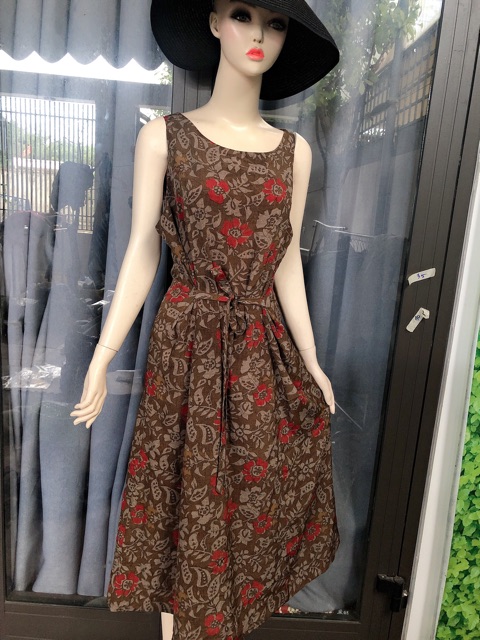 Đầm voan maxi họa tiết sát nách 9