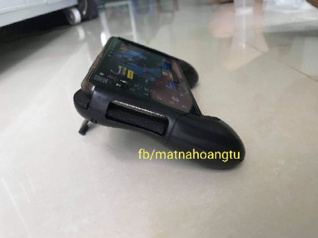 Tay cầm chơi game mobile (GamePad)