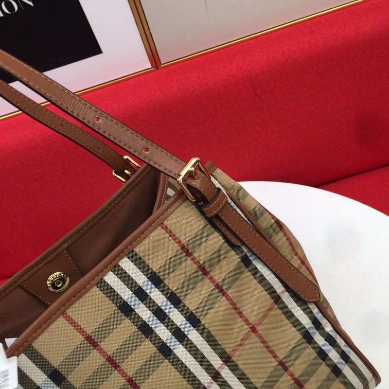 Túi xách công sở cho nam và nữ size 28cm da thật cao cấp Burberry BBR