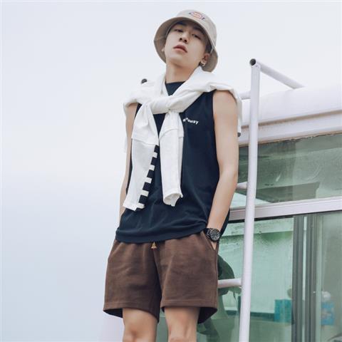 Áo thun sát nách dáng rộng thời trang Hàn Quốc năng động dành cho nam