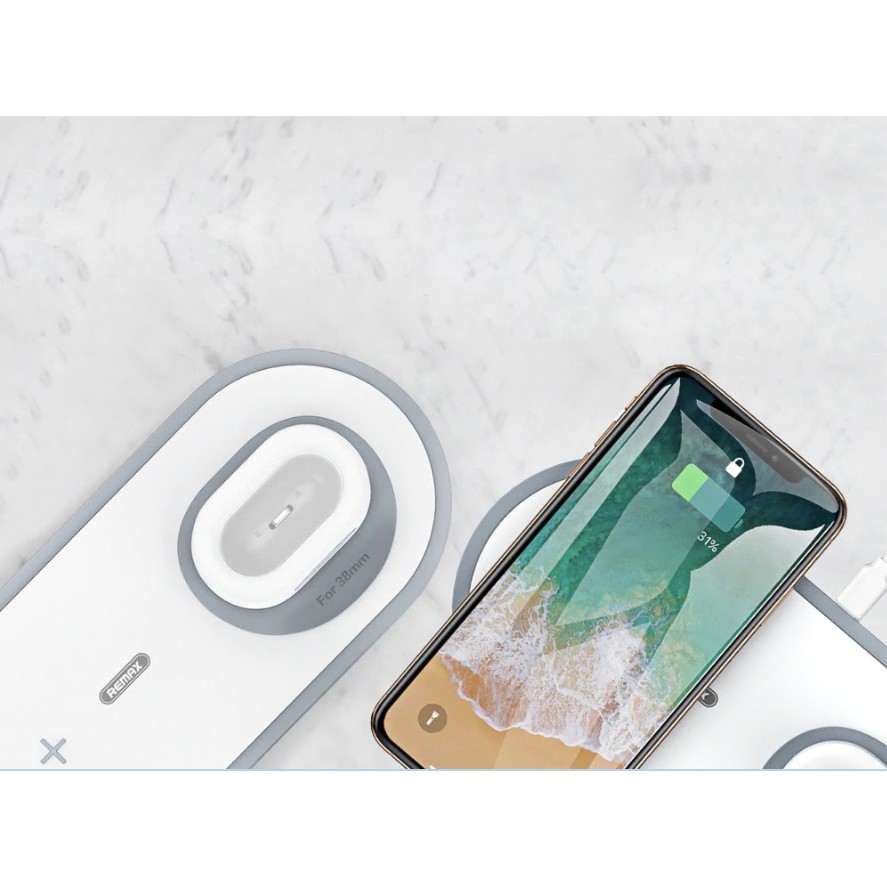 [Mã ELTECHZONE giảm 5% đơn 500K] Đế sạc điện thoại không dây 10W cho iPhone - Airpods - Apple Watch Remax RP-W13