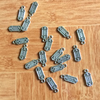 17 mặt lệnh bài xi bạc