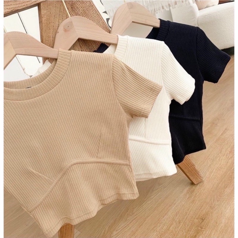 Áo Croptop Tay Ngắn Ôm Viền Chân Ngực  YUMI BÁN SỈ