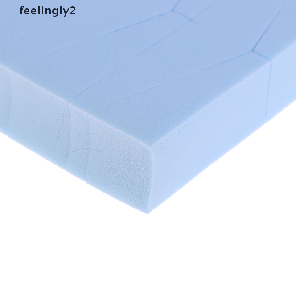 Set 24 Mút Trang Điểm Hình Tam Giác Tiện Dụng