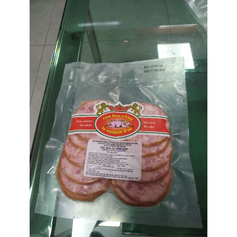XÚC XÍCH TỎI XÔNG KHÓI - Smoked garlic sausage - CON HEO VÀNG - 1 kg/ cây - ( NOWSHIP - GRABEXPRESS )