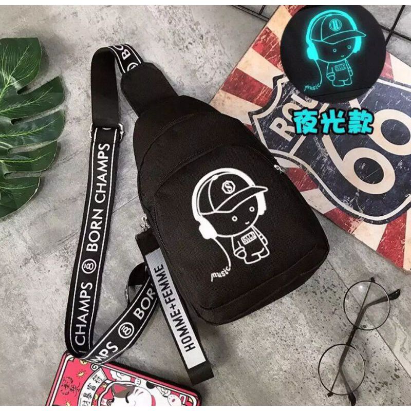 Túi Đeo Chéo Nam Thể Thao Năng Động