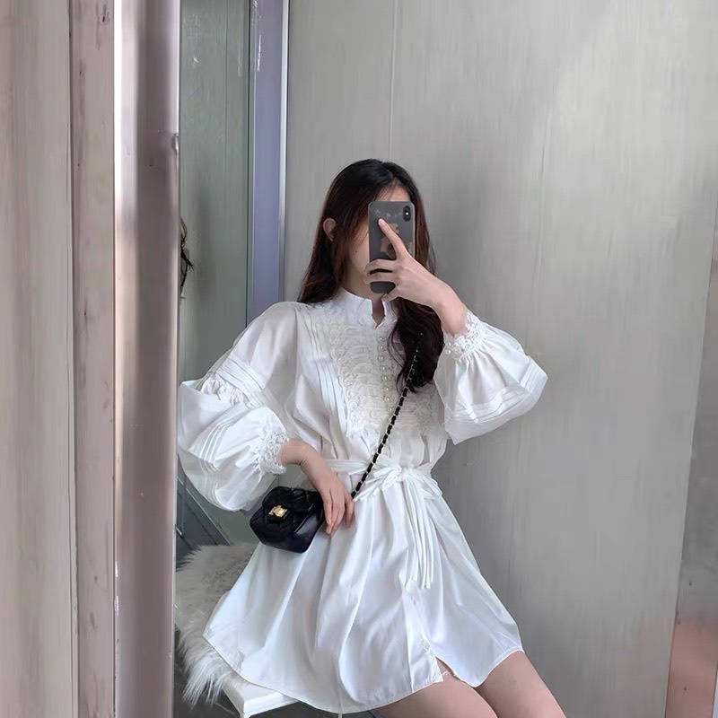 Đầm babydoll trắng tay phồng phối ren cổ trụ nút ngọc tiểu thư - Selina dress