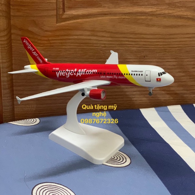 Mô hình máy bay Vietjets 20cm
