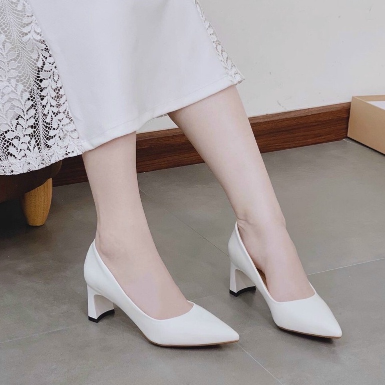 Giày cao gót 5p da bóng bít mũi gót dẹt dáng basic thanh lịch
