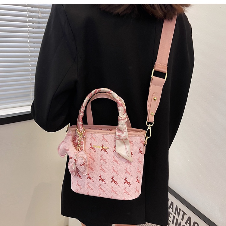 Túi Xách Đeo Chéo Thời Trang Thiết Kế Tối Giản Kiểu Mới Mùa Hè 2022 Joker Phong Cách Nước Ngoài Dành Cho Nữ