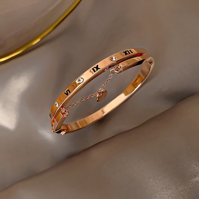 Luxury Rose Gold Stainless Steel Bracelets Bangles Female Heart Wedding Love Brand Charm Bracelet for Women Famous Jewelry