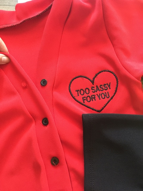 Áo Croptop Nút Gài Thêu Chữ Ảnh Thật 100%