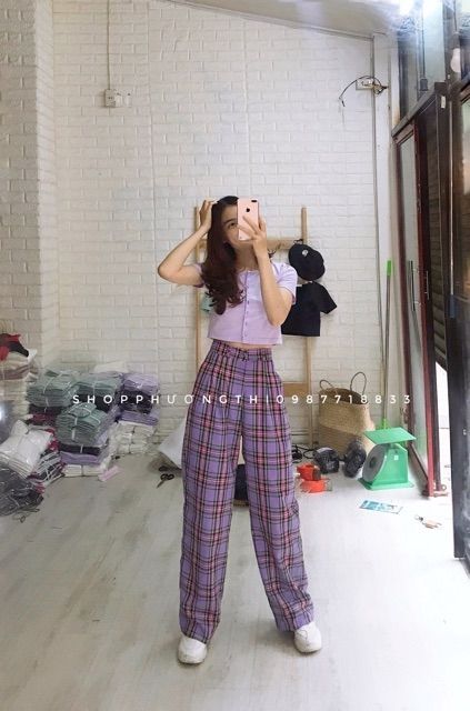 Quần kẻ khóa ống rộng siêu hot | BigBuy360 - bigbuy360.vn