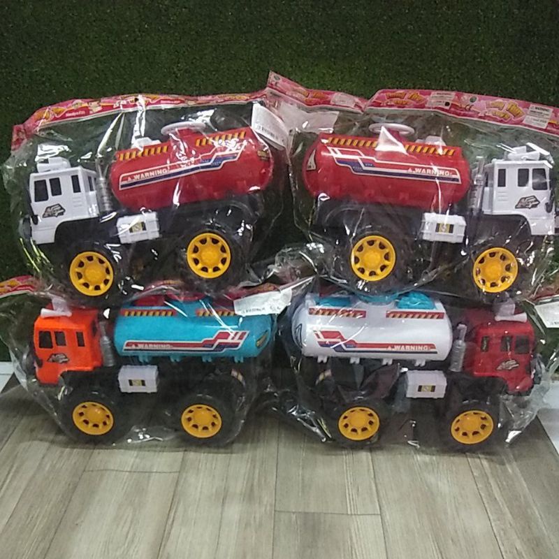 Đồ Chơi Xe Bồn Chở Xăng Loại Trung Cho Bé