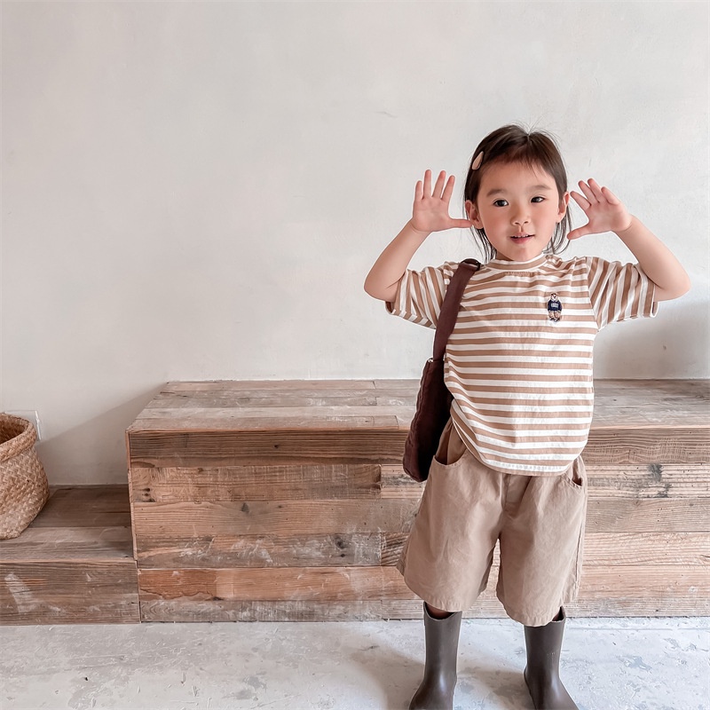 Áo Thun Tay Ngắn Cổ Tròn Kẻ Sọc Thêu Hình Gấu Dễ Thương Cho Bé 1-5 Tuổi