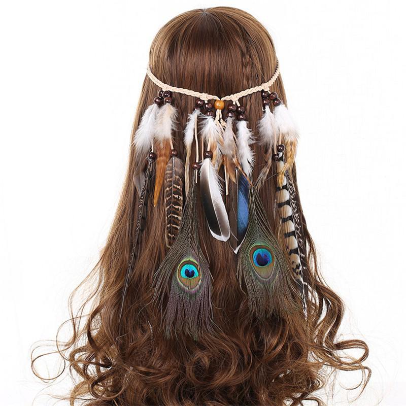 Băng đô cài tóc đính lông vũ phong cách boho