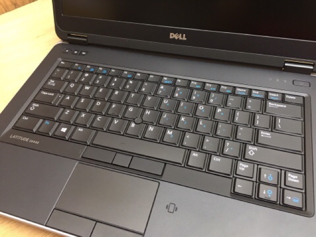 Laptop Dell Latitude E6440, Core i7, 8gb ram, 256gb SSD,14inch HD vỏ nhôm siêu bền