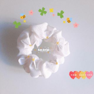CỘT TÓC SCRUNCHIES HOA CÚC HOMI