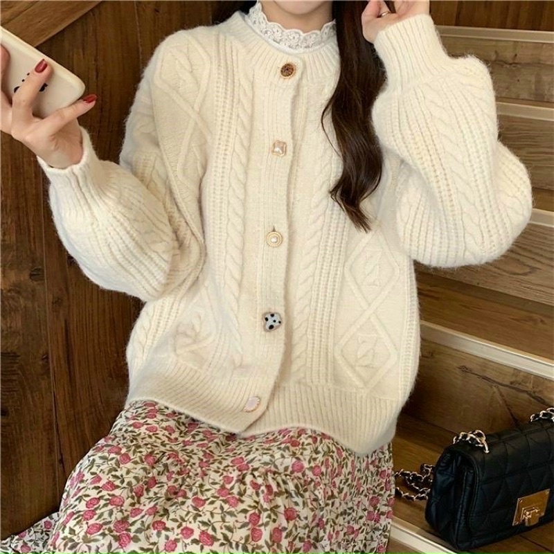 Cardigan cúc mix siêu xinh