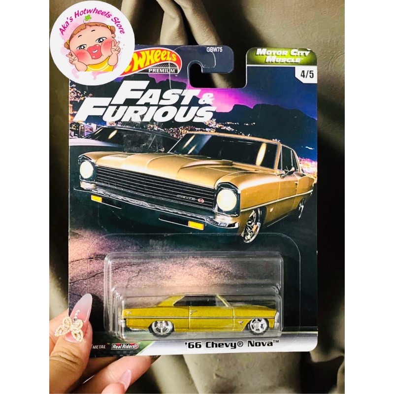 Xe mô hình Hot Wheels Premium ‘66 CHEVY NOVA