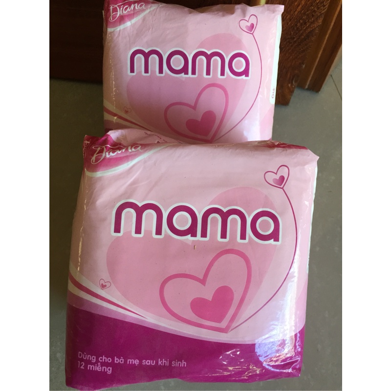 Băng vệ sinh Diana Mama dành cho mẹ sau sinh 1 bịch 12 miếng