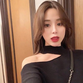 Áo len thụng khoét vai QC