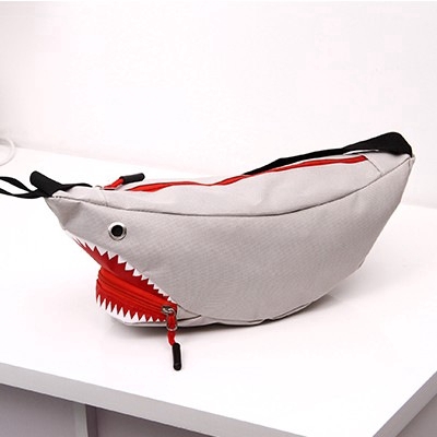 MOLAMGO 2019 New Shark Pocket Men and Women Couples Pack Fashion Sports Outdoor Bag