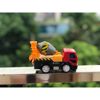 Xe trộn bê tông mini có bánh đà