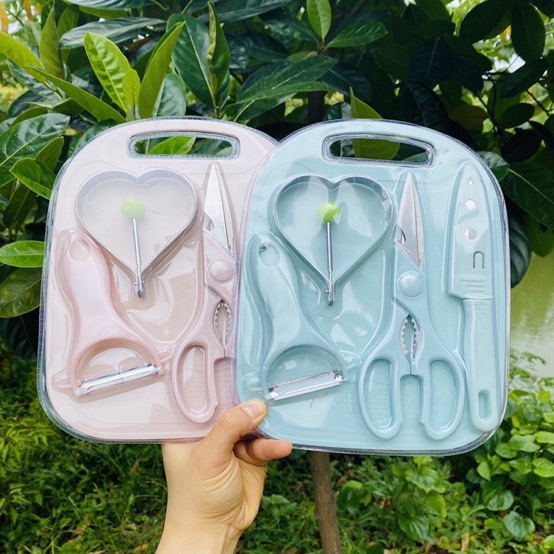 Set dao thớt chế biến đồ ăn dặm cho bé 5 chi tiết