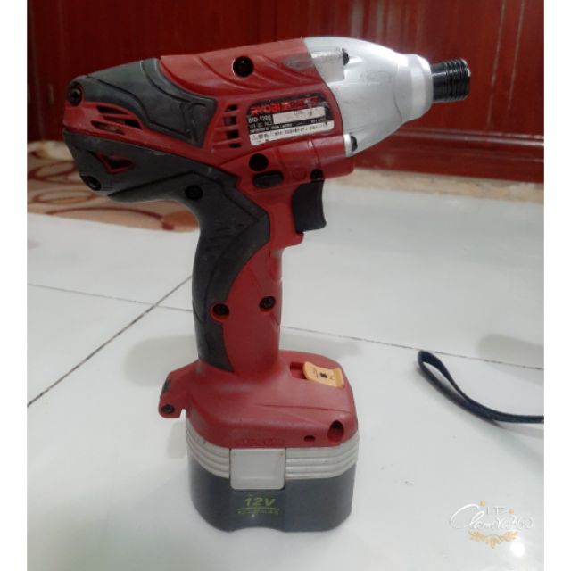 Bắn vít Ryobi, thân máy vỏ pin 12V