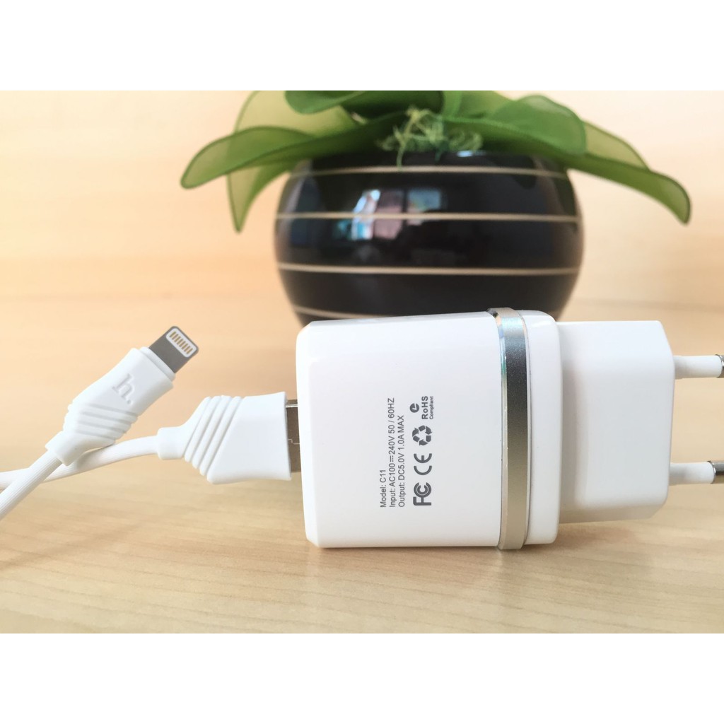 Bộ sạc hoco kèm cáp lightning hoặc micro C11